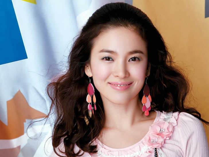 市場的背后是對終端用戶的把握。在移動(dòng)互聯(lián)網(wǎng)時(shí)代，